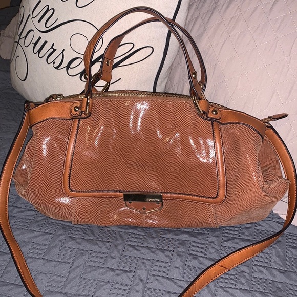 Such a gorgeous satchel bag !! - Picture 3 of 4